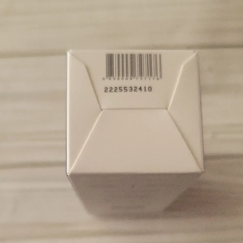 Triple Oligo Peptide Eye Cream - White
